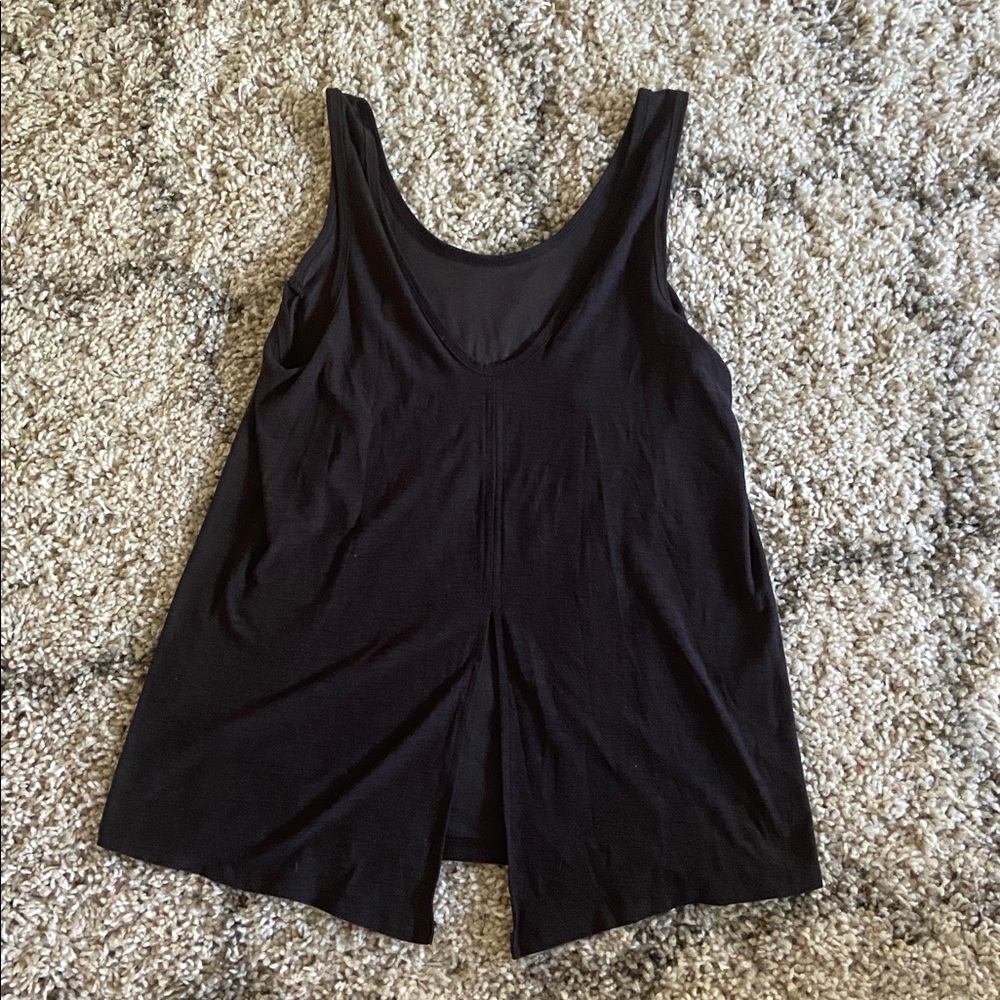 Old Navy Active charcoal Tank Top - Picture 3 of 3